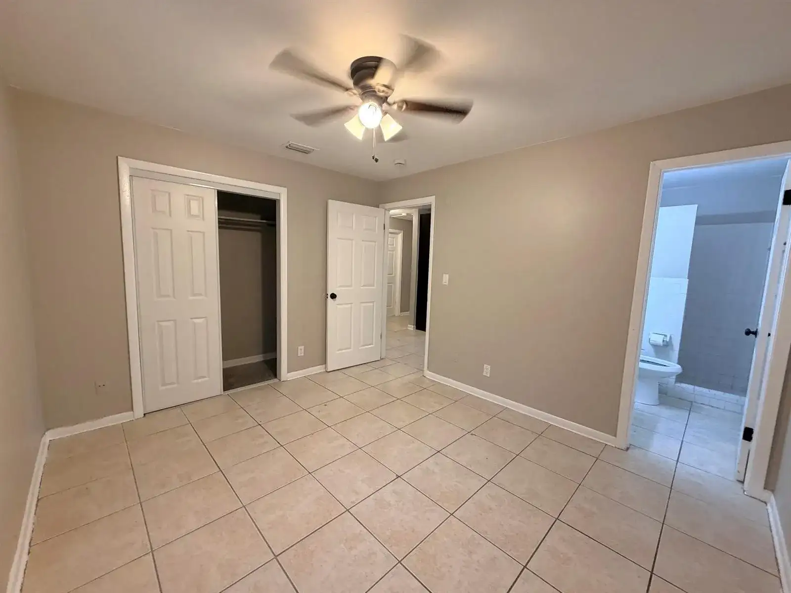 612 4th Street, West Palm Beach FL 33401 photo 3