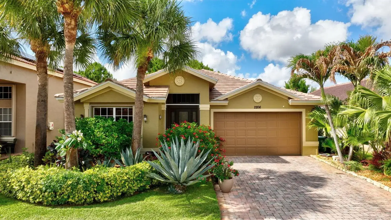 2206 Newport Isles Boulevard, Port St. Lucie FL 34953