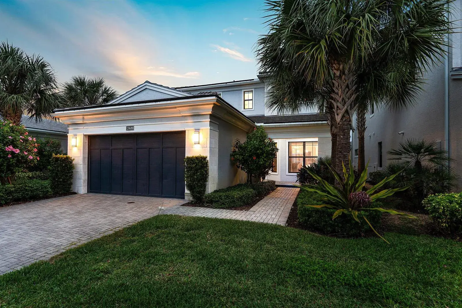 13689 Artisan Circle, Palm Beach Gardens FL 33418