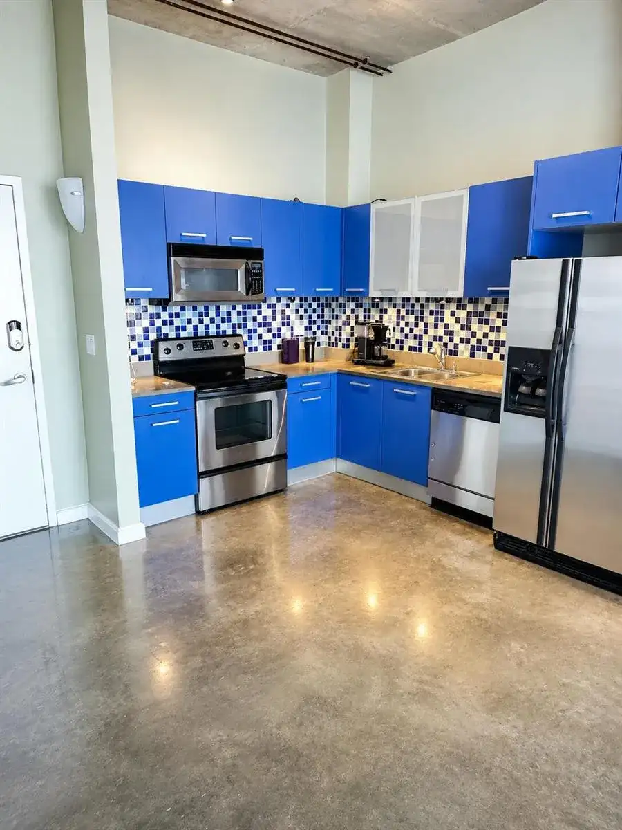 313 NE 2nd Street NE # 901, Fort Lauderdale FL 33301 photo 3