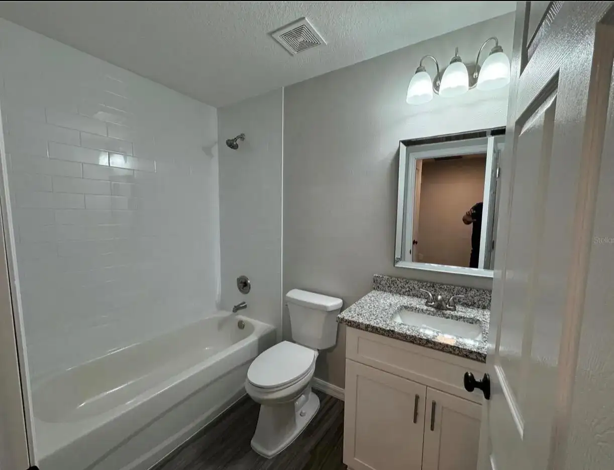 412 NE Avenue M NE, Winter Haven FL 33881 photo 4