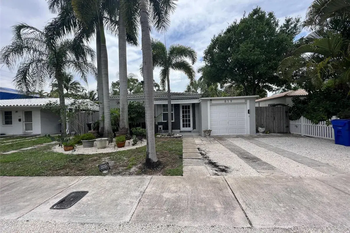 819 SW 9th Terrace, Fort Lauderdale FL 33315