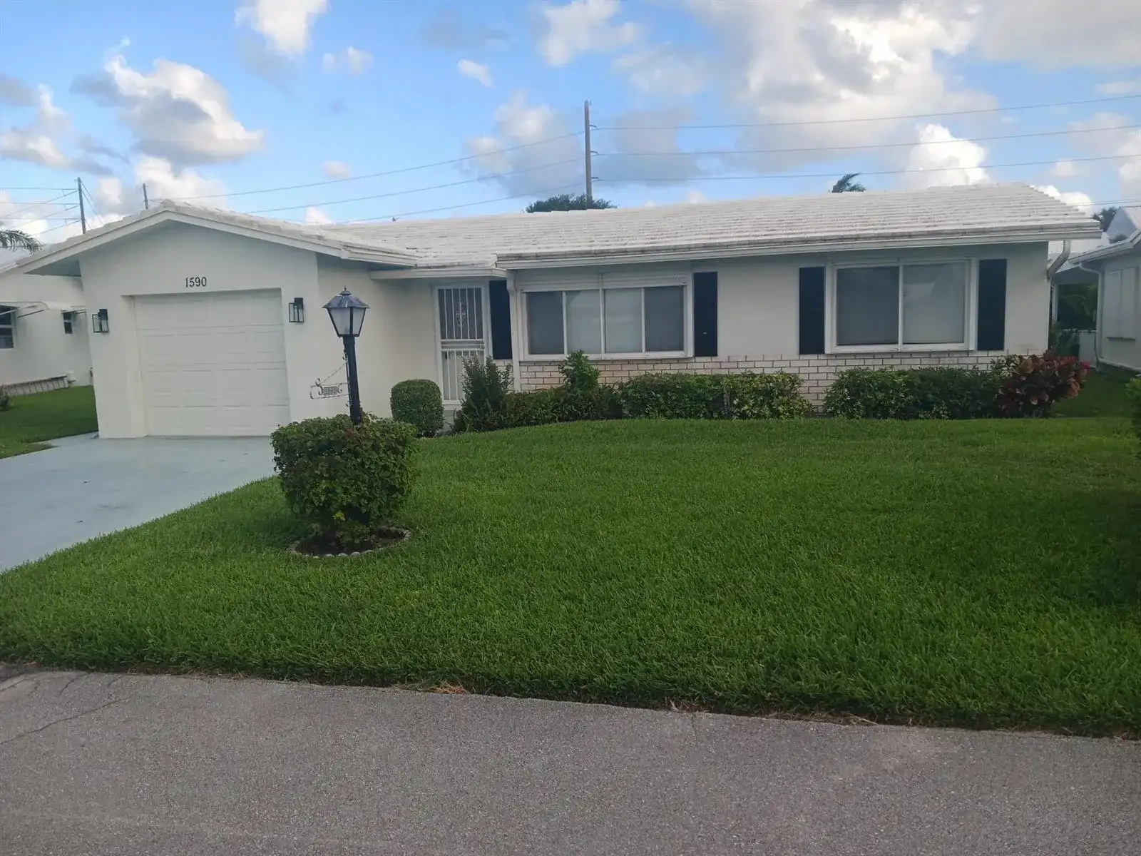 1590 SW 14th Avenue, Boynton Beach FL 33426
