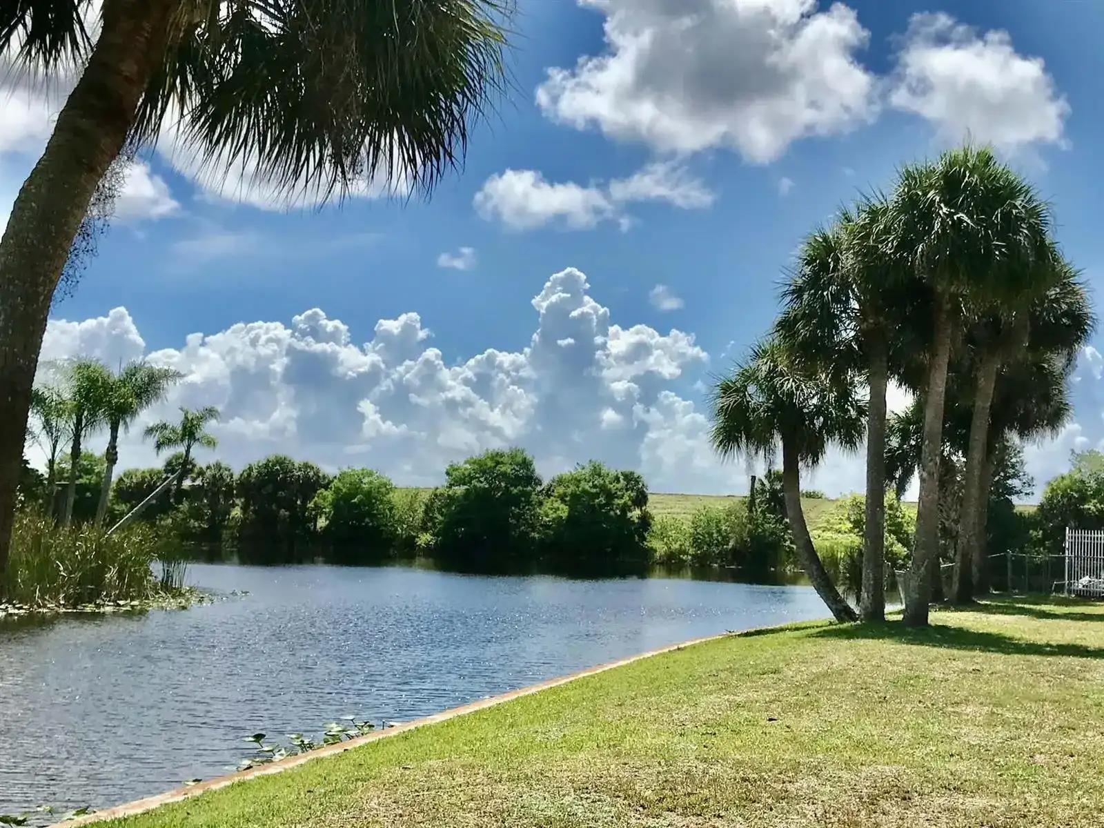 1115 Elm Street, Okeechobee FL 34974 photo 3