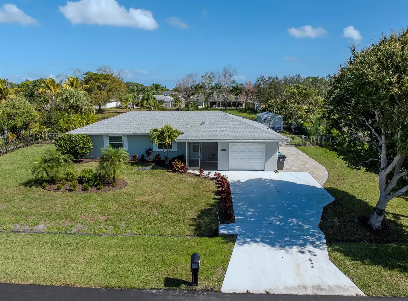 2513 SE Hallahan Street, Port St. Lucie FL 34952 photo 3