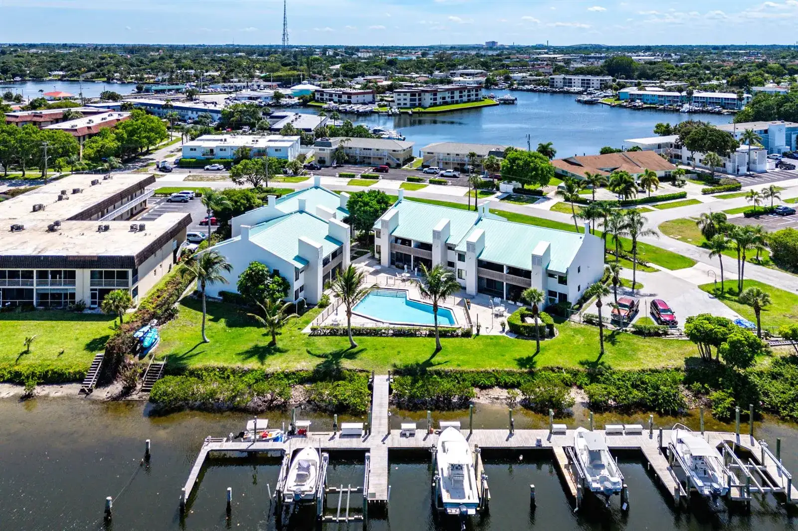 412 Southwind Drive # B2, North Palm Beach FL 33408 photo 4