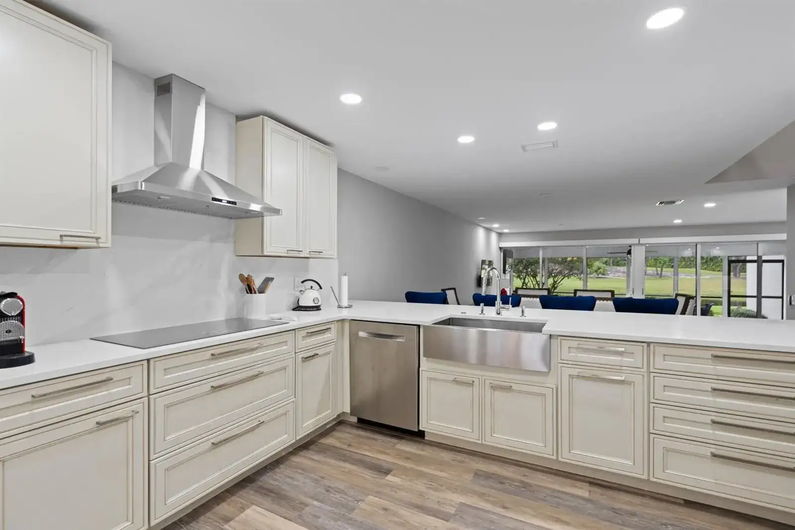 2435 Presidential Way # G, West Palm Beach FL 33401 photo 4