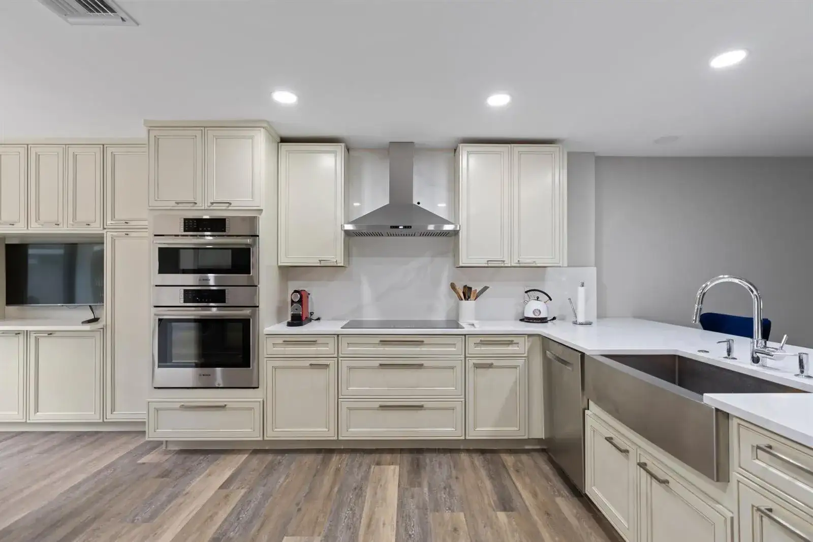 2435 Presidential Way # G, West Palm Beach FL 33401 photo 5