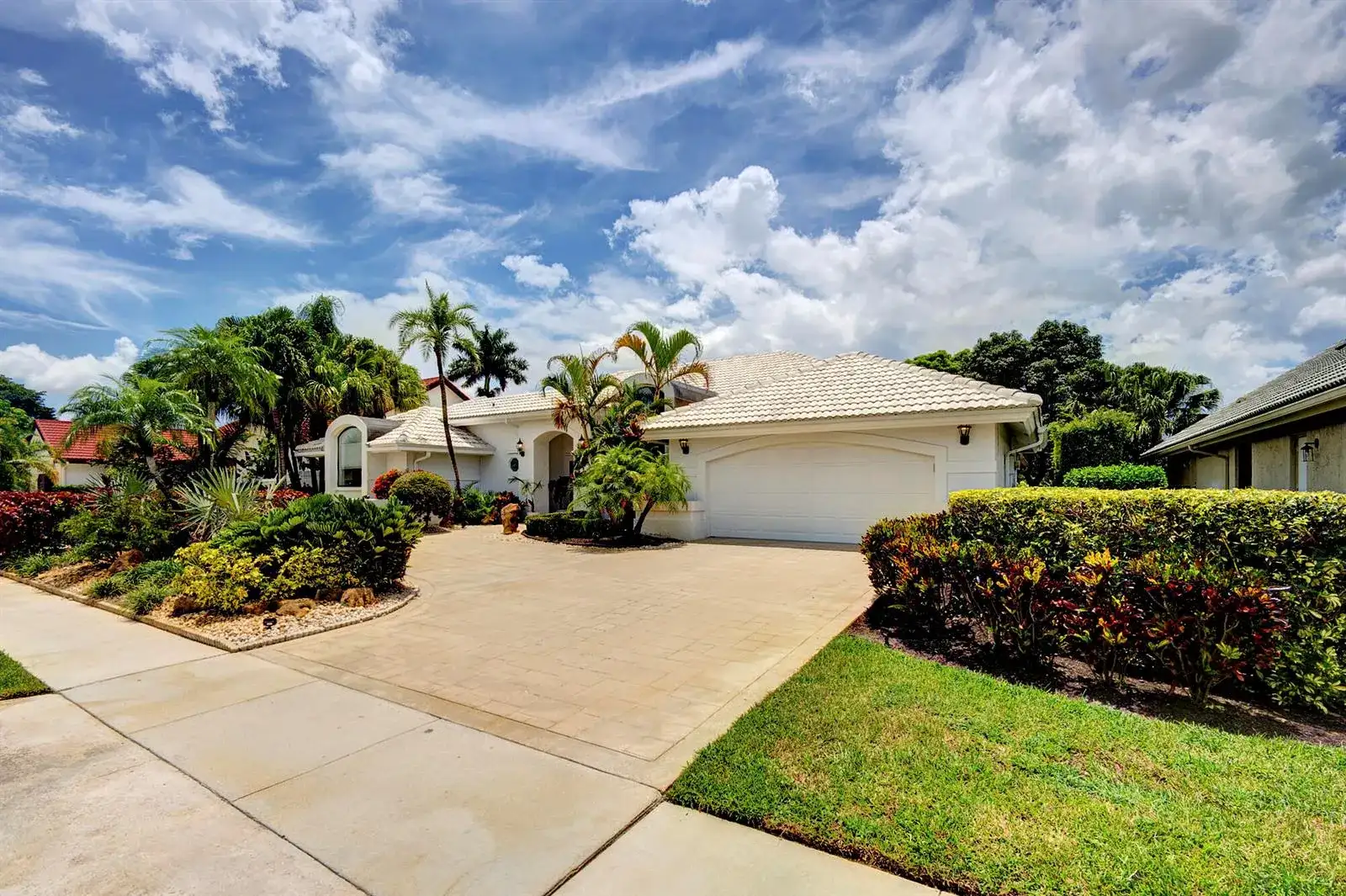 10252 Shireoaks Lane, Boca Raton FL 33498 photo 2