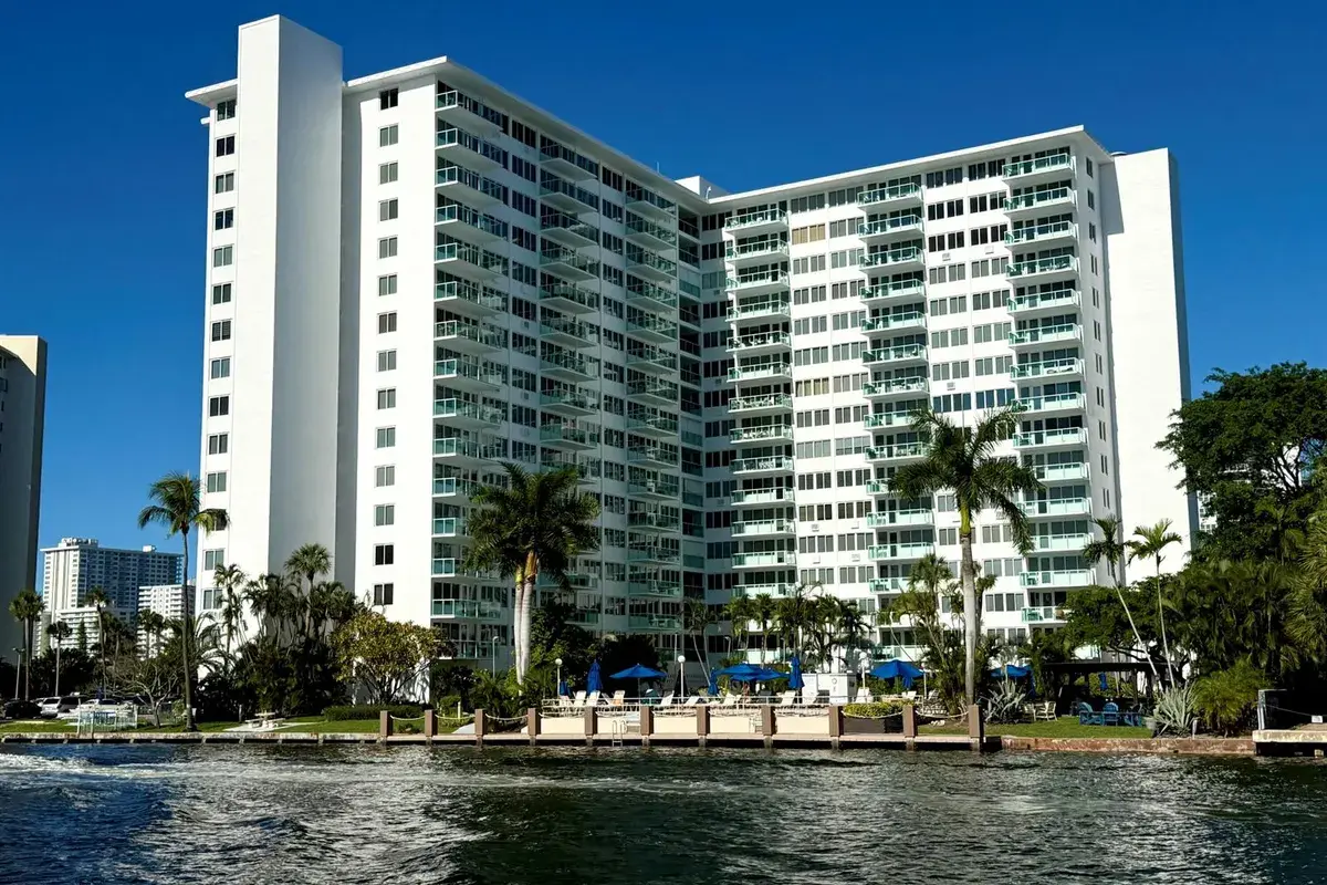 3233 NE 34th Street # 1601, Fort Lauderdale FL 33308