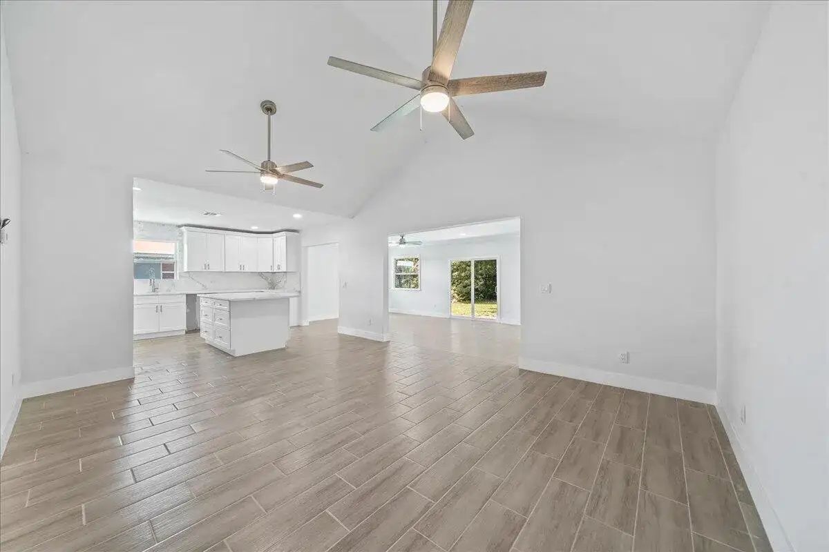 179 Filbert Street, Sebastian FL 32958 photo 4