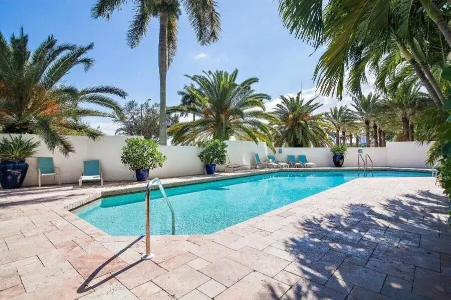 1617 N Flagler Drive # 704, West Palm Beach FL 33407 photo 4