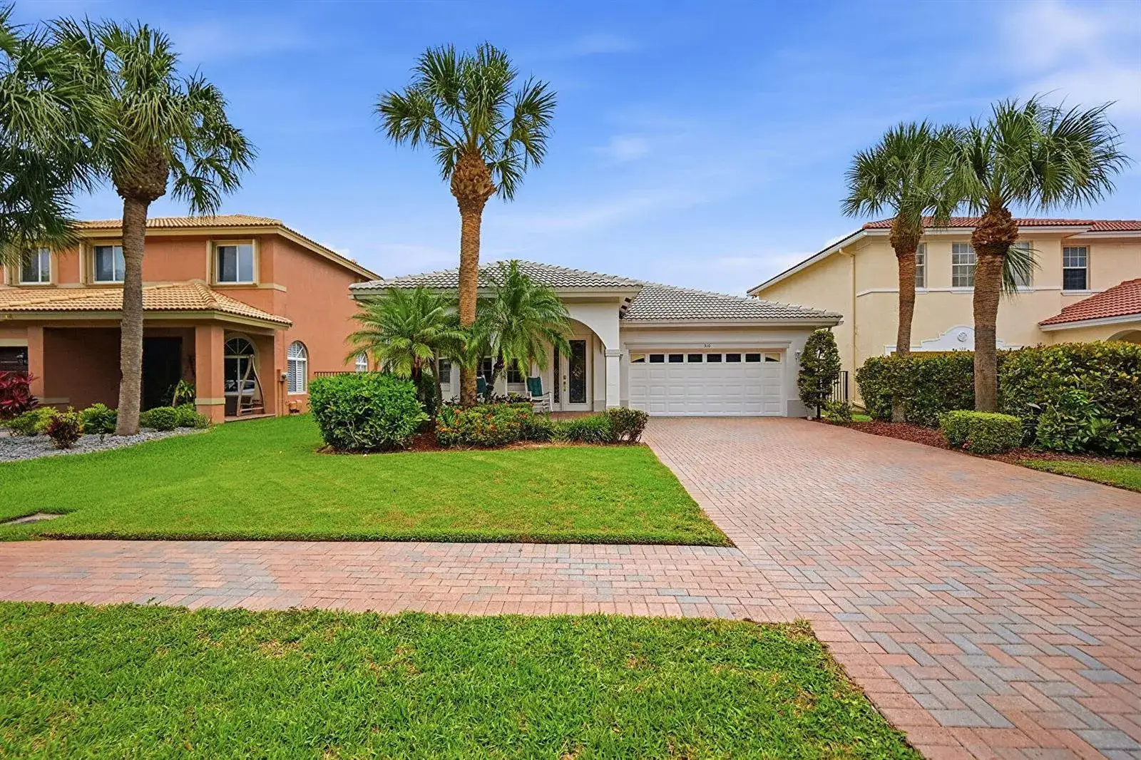 310 Venice Boulevard, Royal Palm Beach FL 33411