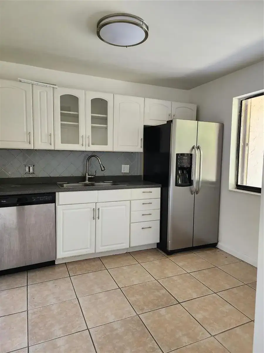 390 Racquet Club Road # 204, Weston FL 33326 photo 4