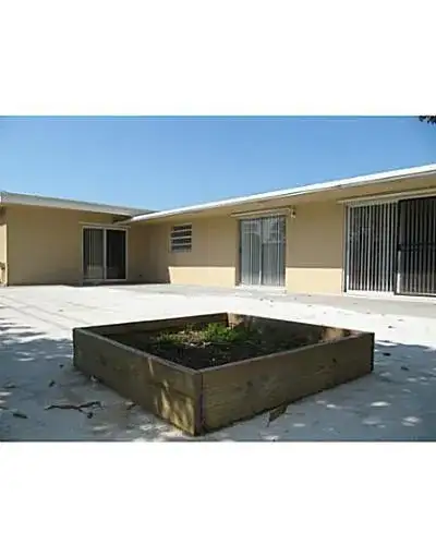 1370 NW 54th Terrace, Lauderhill FL 33313 photo 2