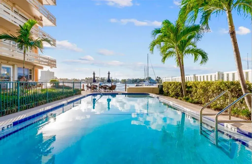 9 N Birch Road # 503, Fort Lauderdale FL 33304
