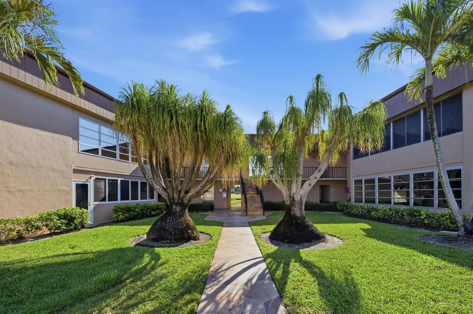 129 Piedmont C, Delray Beach FL 33484 photo 2