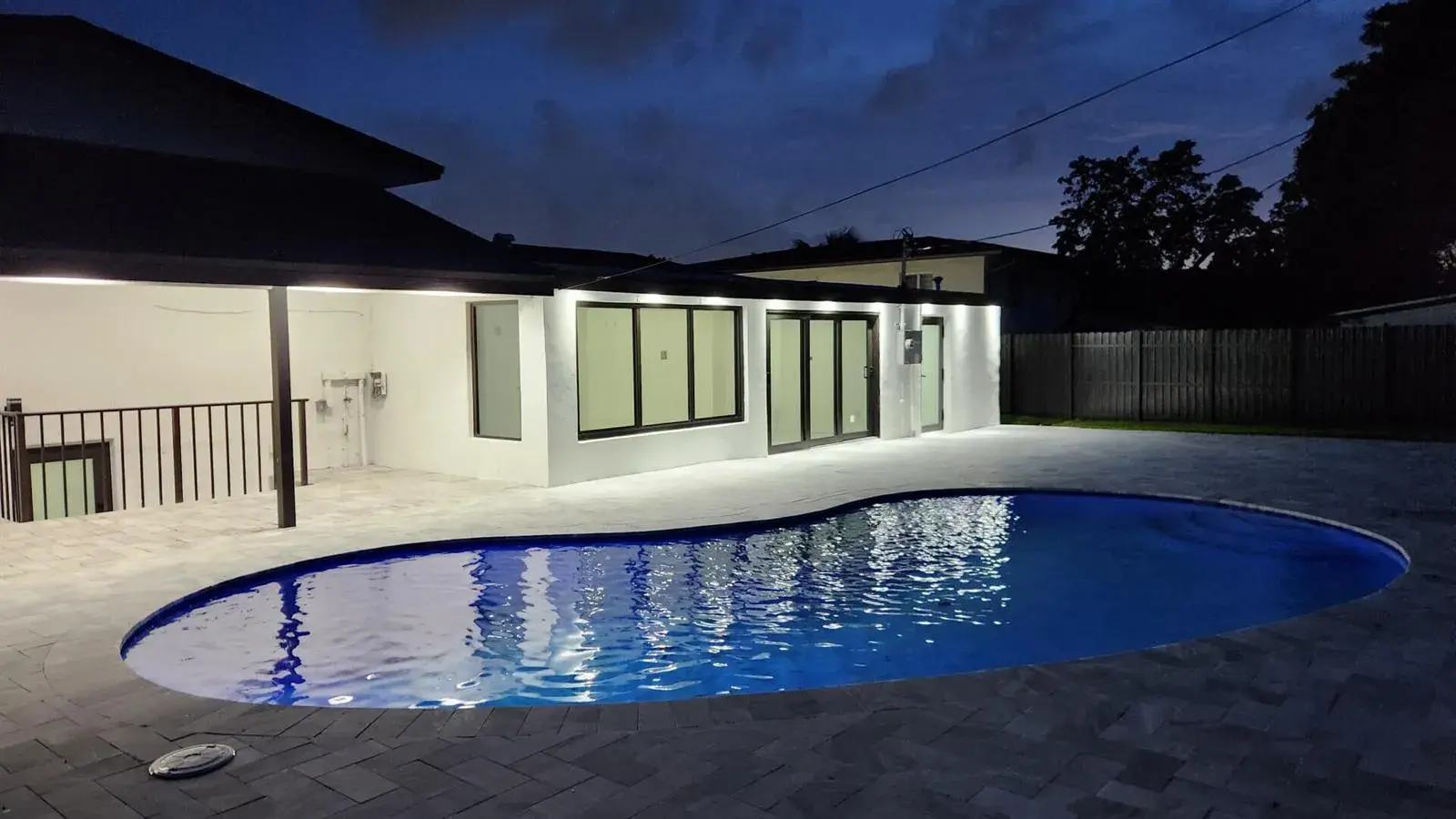 1275 NE 200th Terrace, Miami FL 33179
