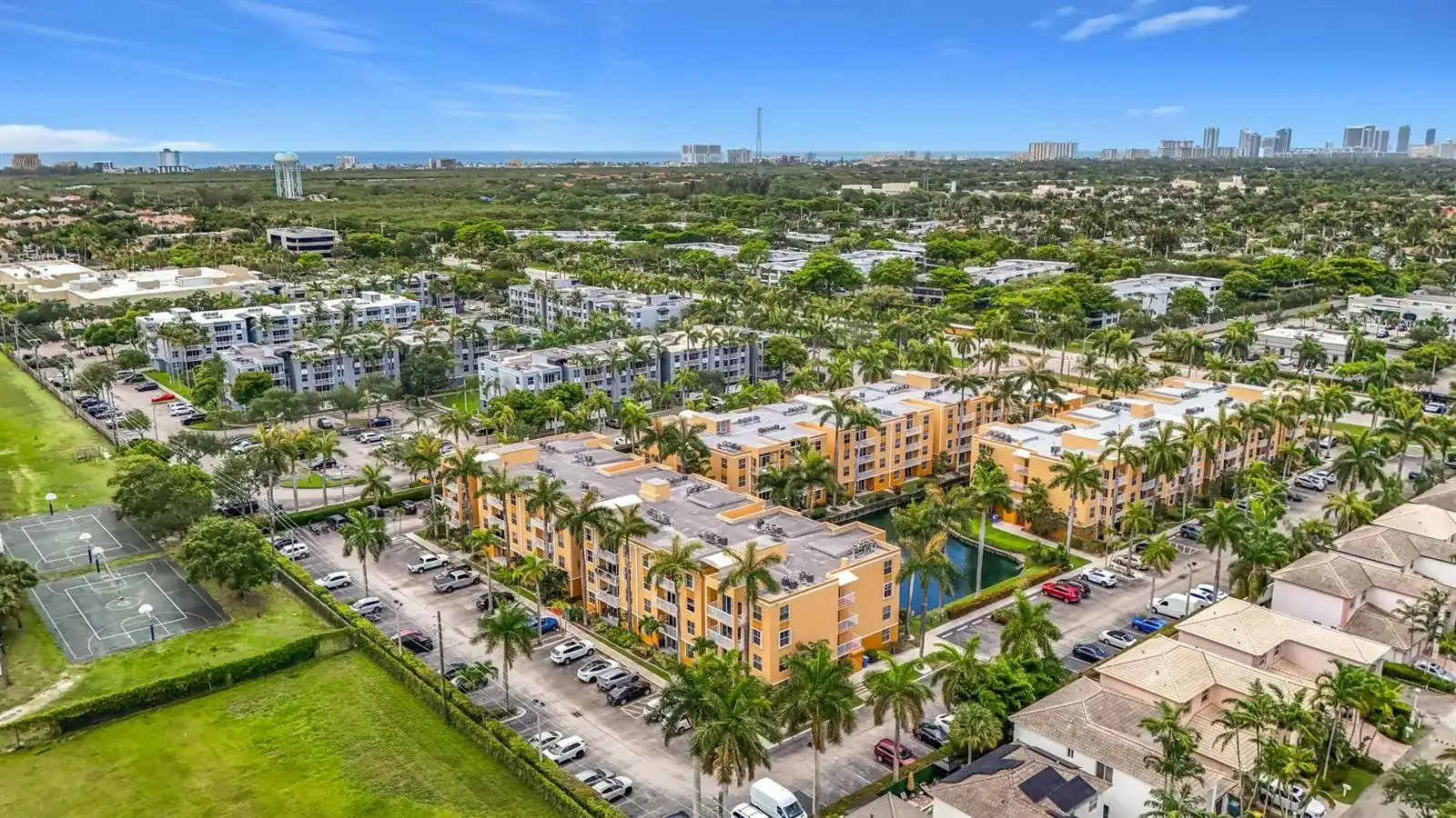 1341 SE 3rd Avenue # 210, Dania Beach FL 33004