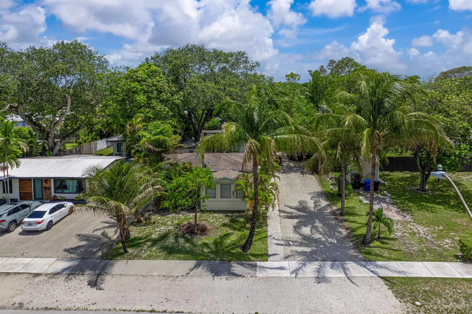 320 SW 21st Street, Fort Lauderdale FL 33315