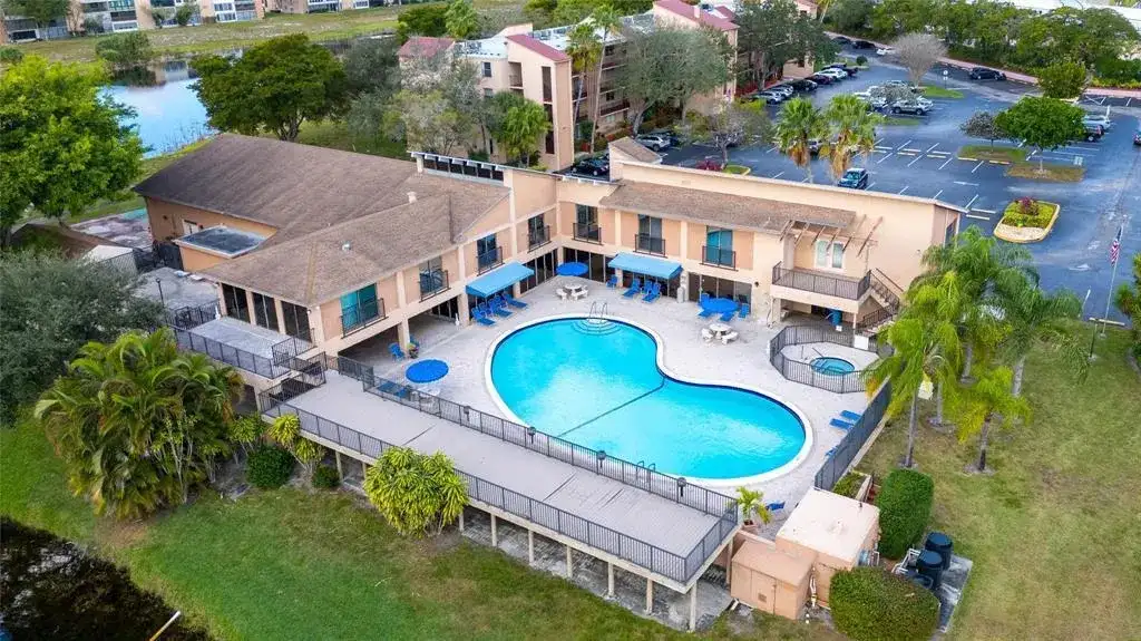 480 NW 76th Avenue # 205, Margate FL 33063 photo 3