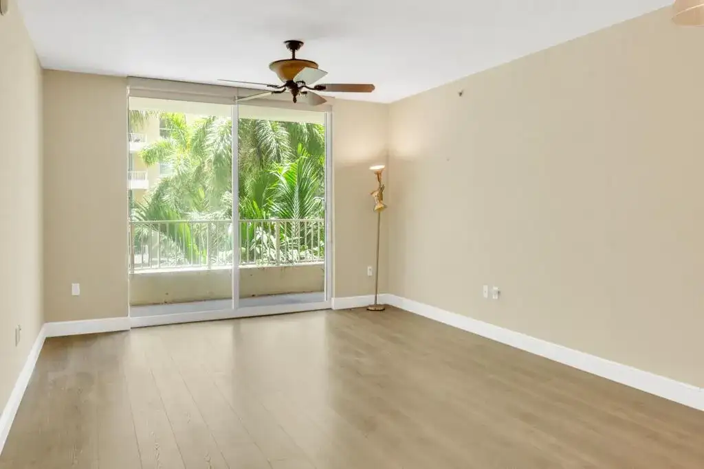 700 E Boynton Beach Boulevard # 407, Boynton Beach FL 33435 photo 2