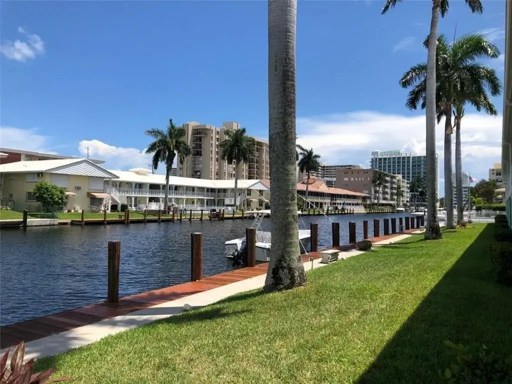 2841 NE 32nd Street # 2, Fort Lauderdale FL 33306 photo 3