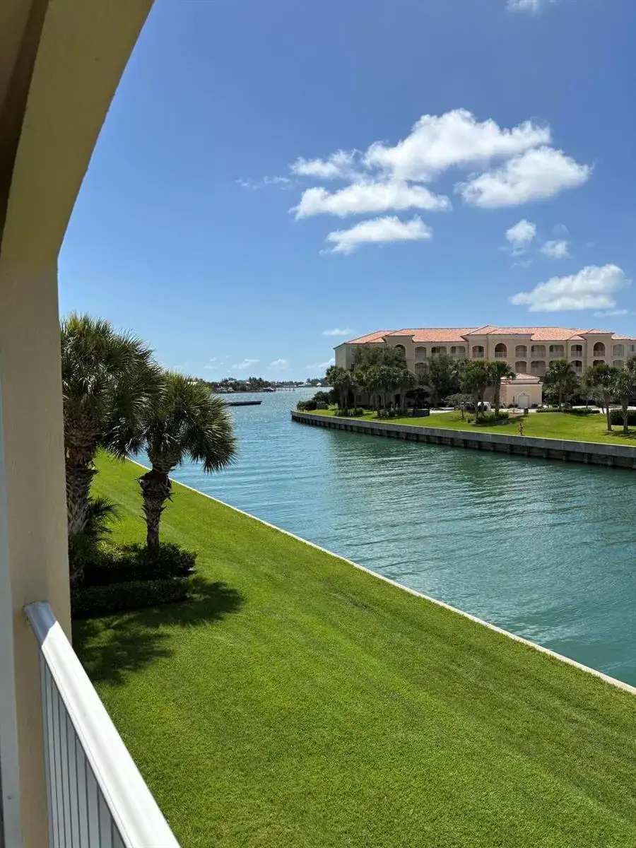 6 E Harbour Isle Dr Drive E # 205, Fort Pierce FL 34949 photo 5