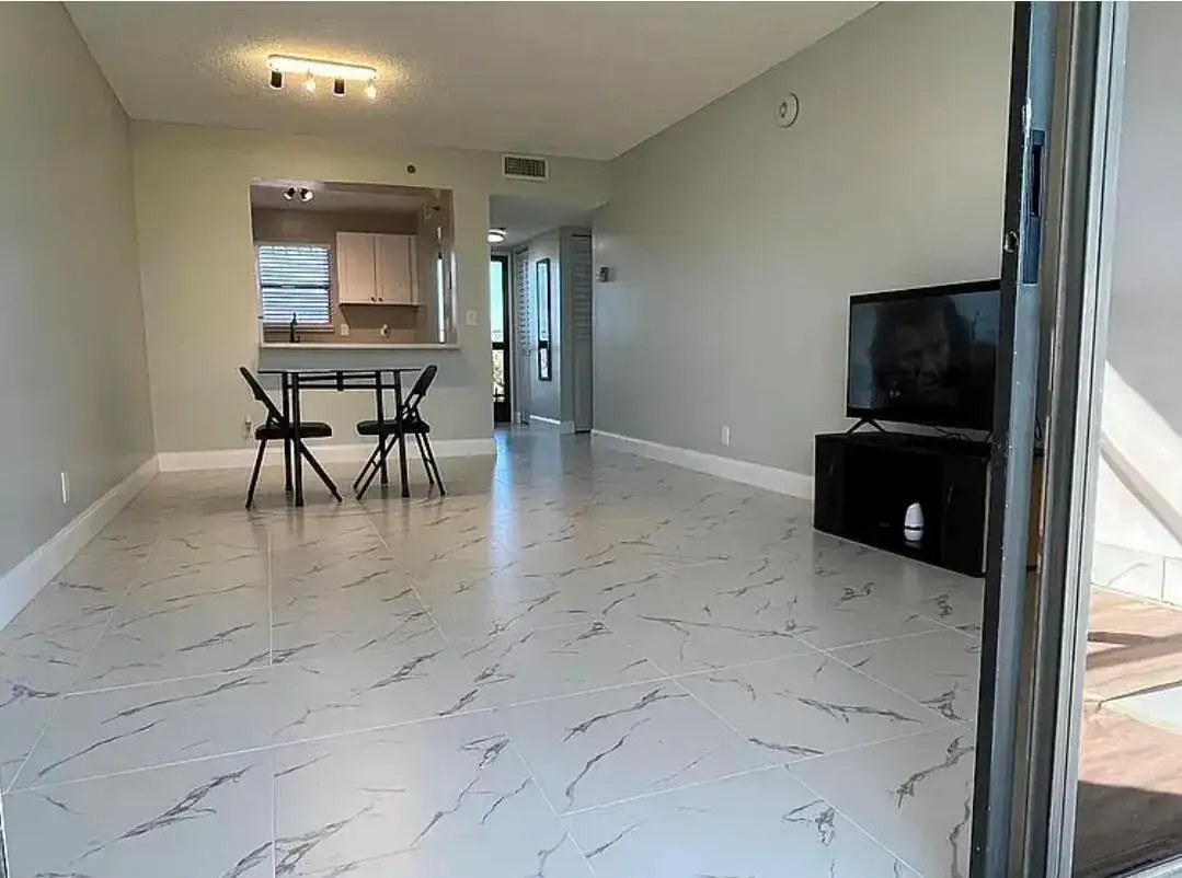 4640 W Lucerne Lakes Blvd Boulevard # 505, Lake Worth FL 33467 photo 5