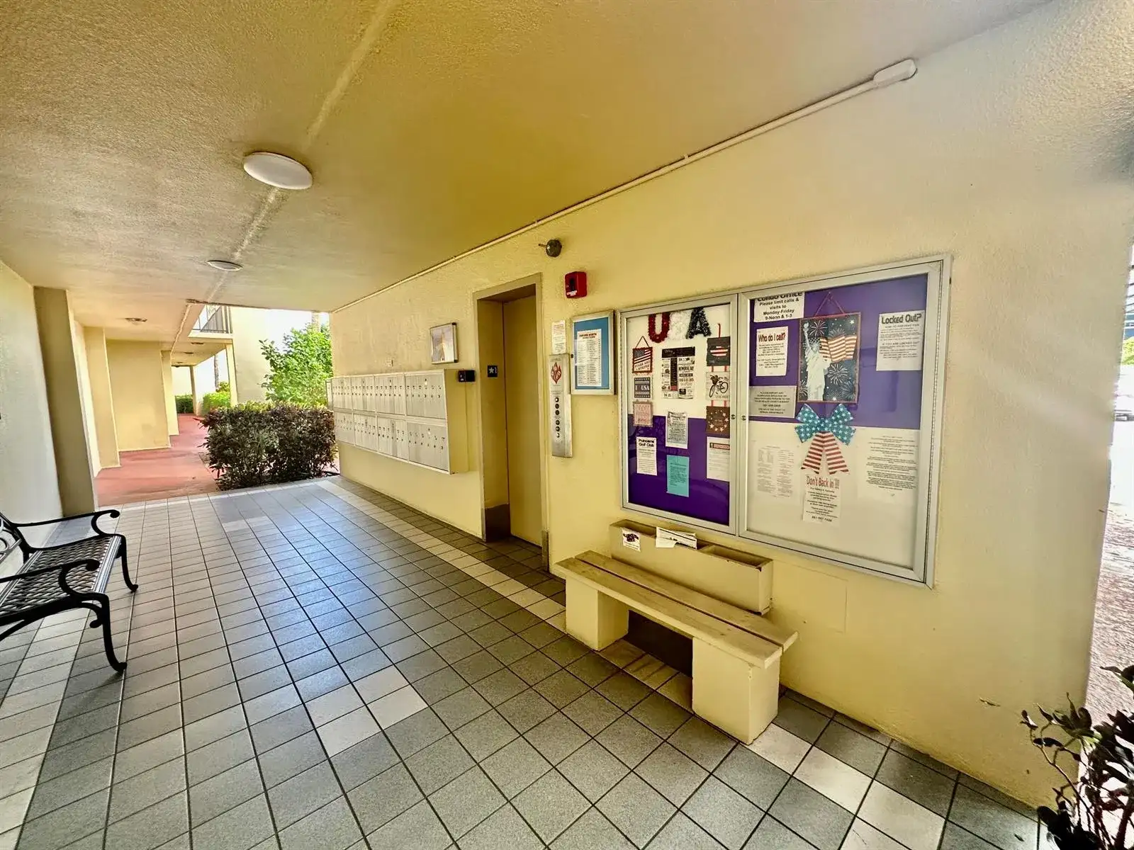 3661 Via Poinciana # 615, FL 33467 photo 4