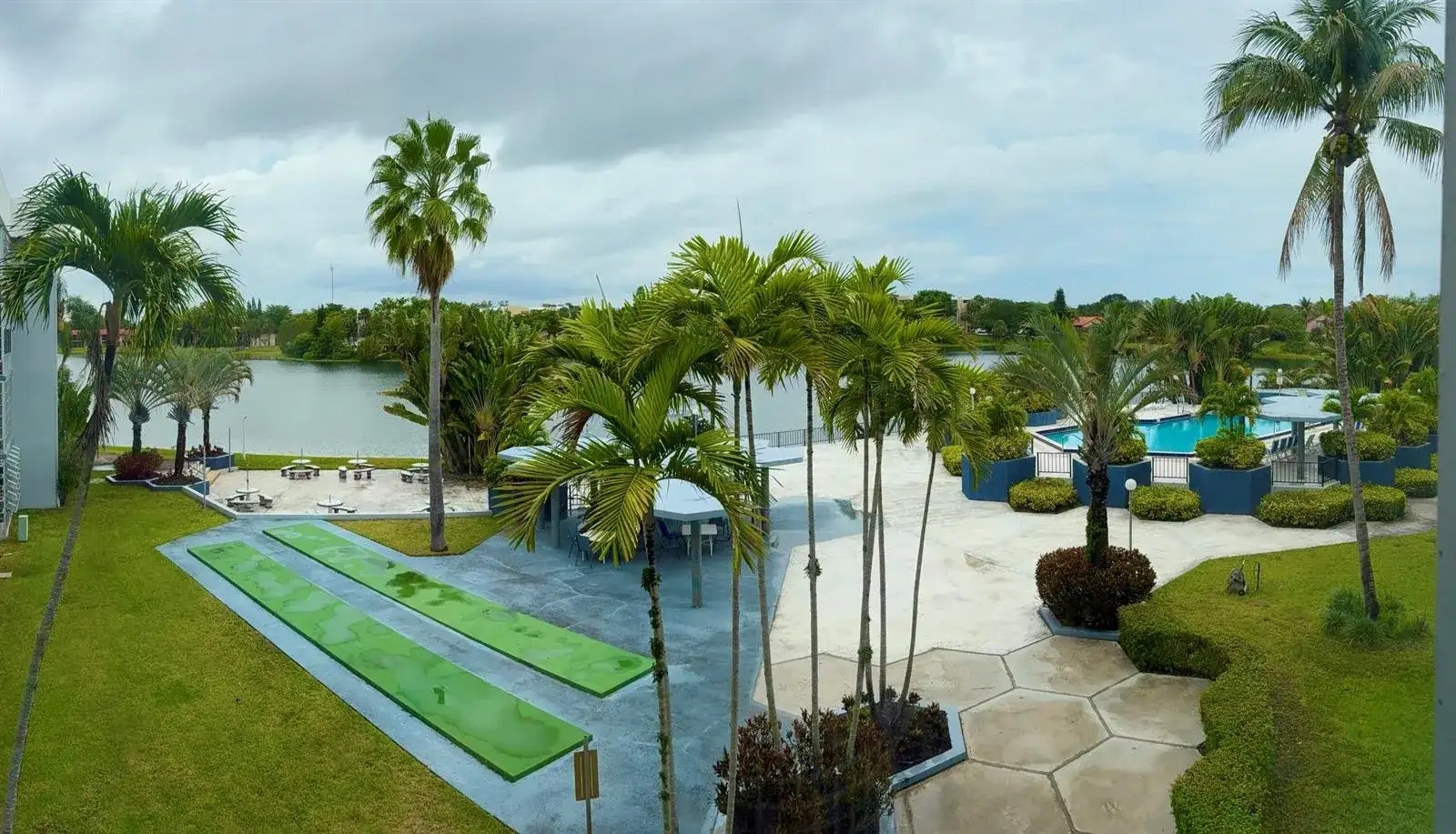 879 NE 195th Street # 227, Miami FL 33179 photo 2