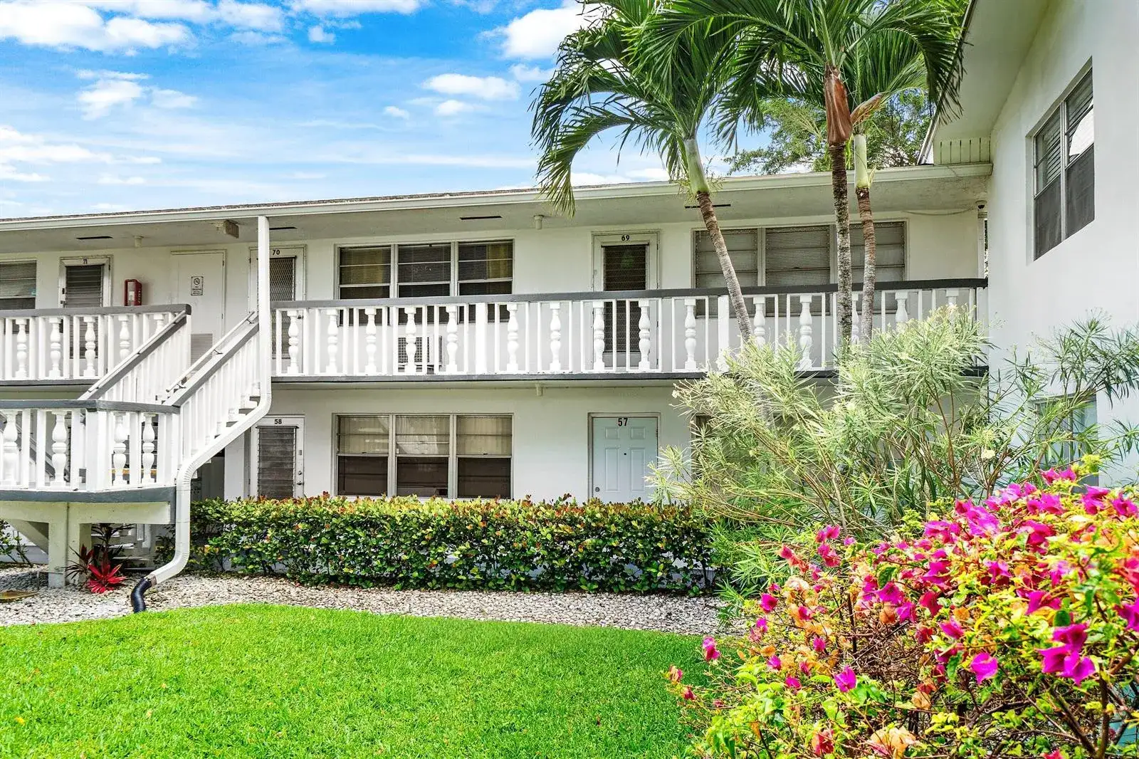 57 Canterbury, West Palm Beach FL 33417 photo 5