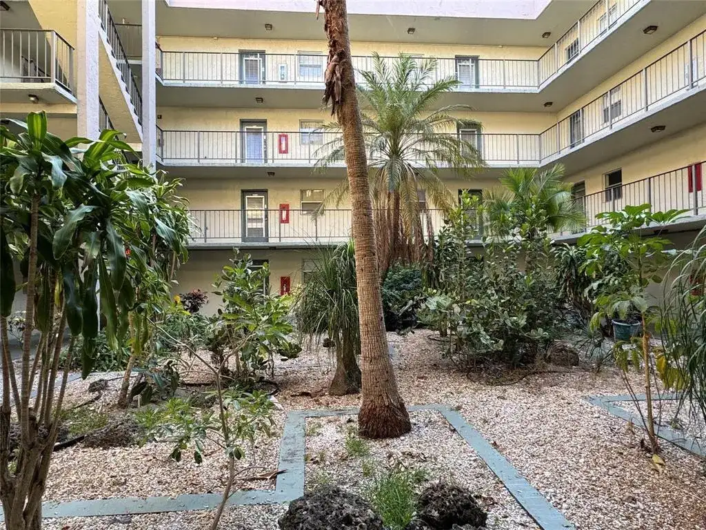 1800 SW 81st Avenue # 1307, North Lauderdale FL 33068 photo 3