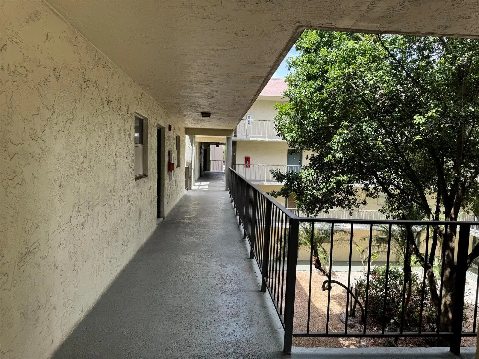 1800 SW 81st Avenue # 1307, North Lauderdale FL 33068 photo 4