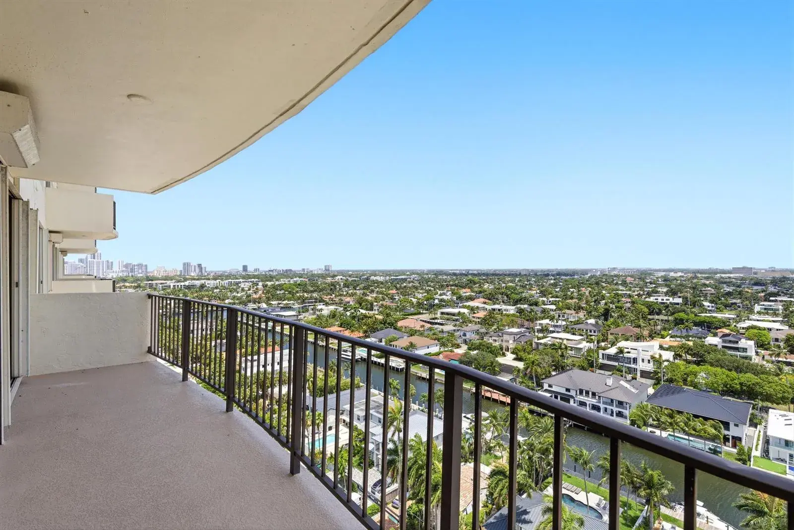2500 E Las Olas Boulevard # 1806, Fort Lauderdale FL 33301