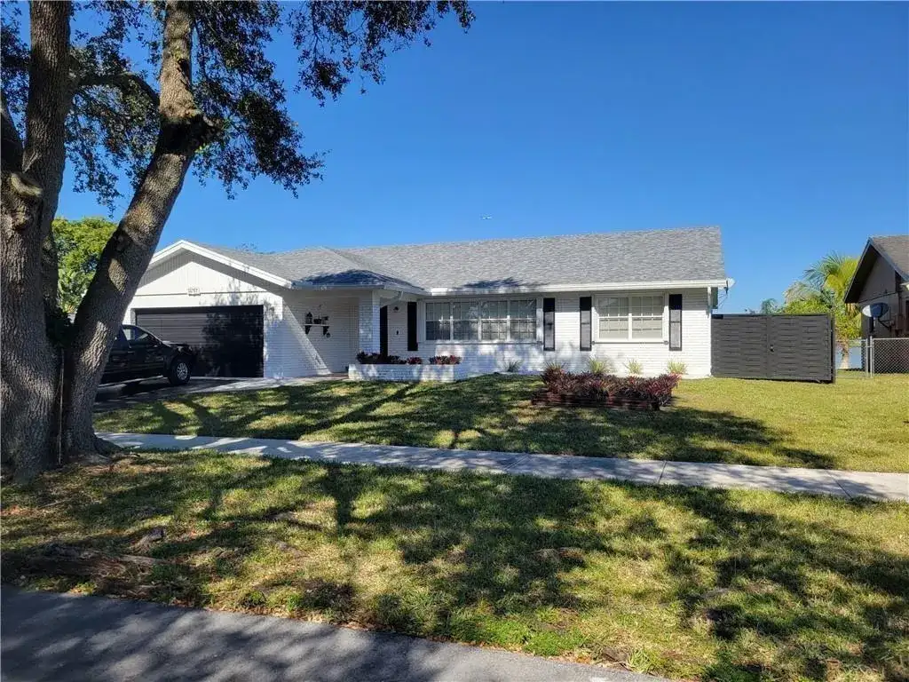 11757 SW 57th Street, Cooper City FL 33330 photo 2