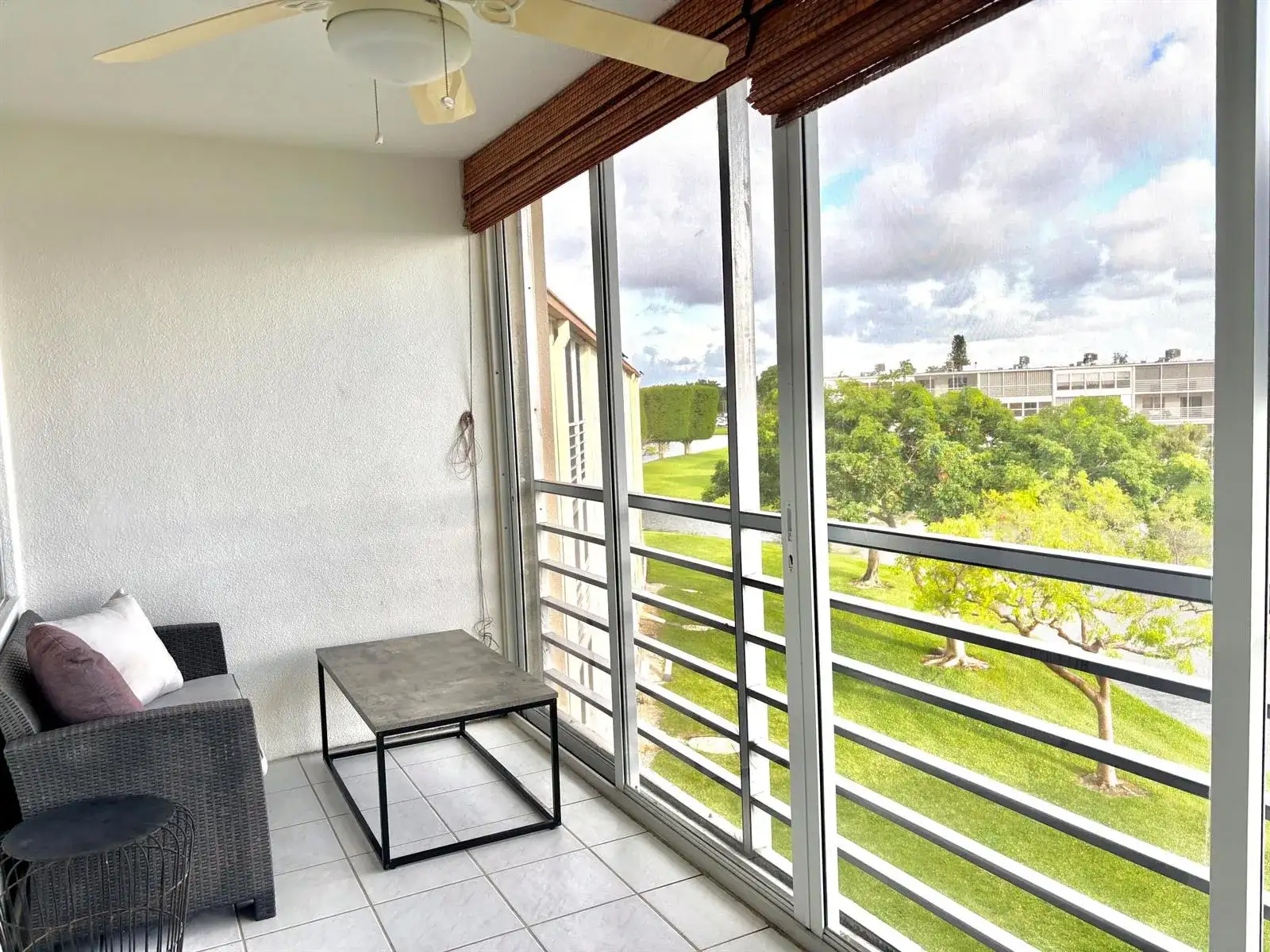 4032 Newcastle B, Boca Raton FL 33434 photo 2