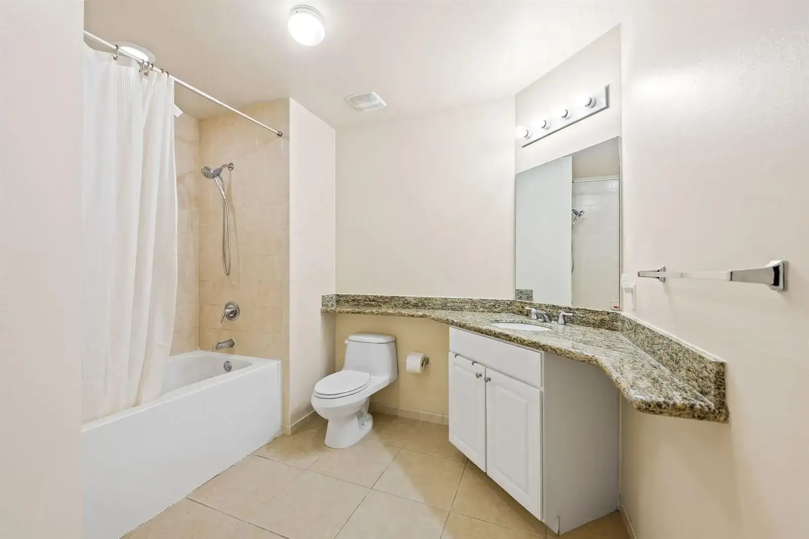 3001 NE 185th Street # 536, Aventura FL 33180 photo 2