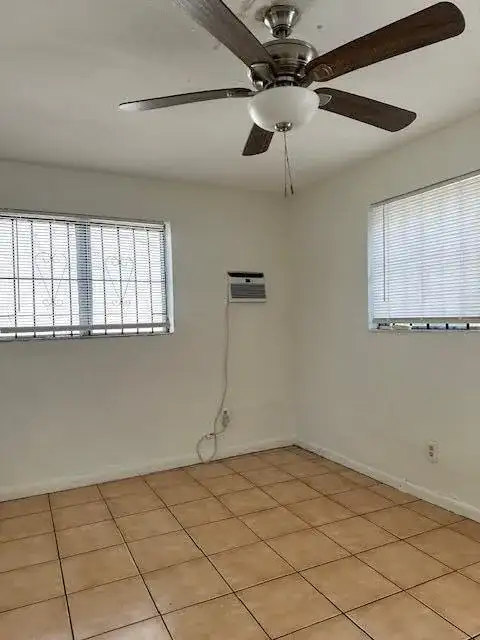807 Phippen Waiters Road # 2, Dania Beach FL 33004 photo 3
