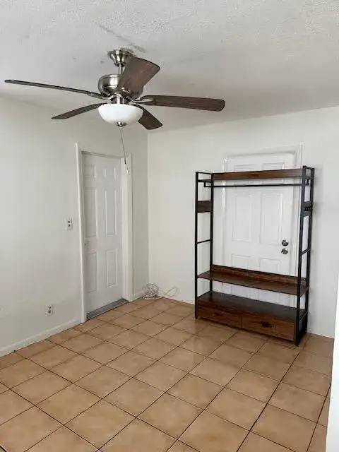807 Phippen Waiters Road # 2, Dania Beach FL 33004 photo 4