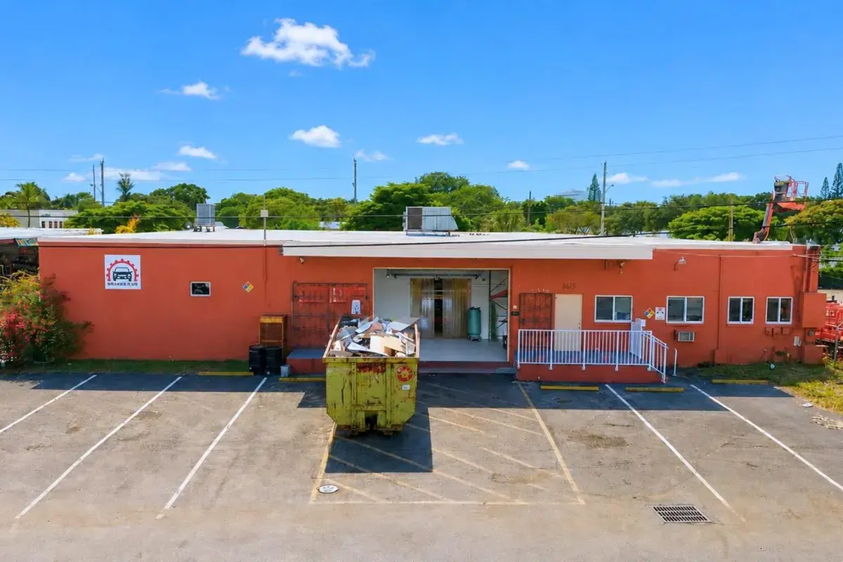 3411 NE 6th Terrace, Pompano Beach FL 33064