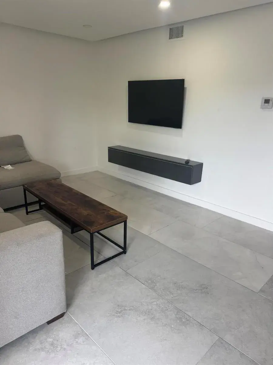 2201 Greene Street # 5, Hollywood FL 33020