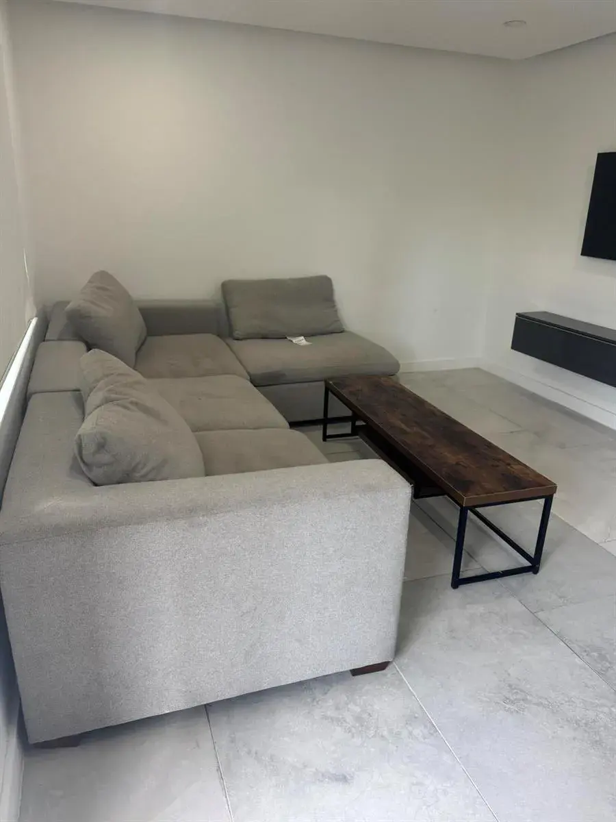 2201 Greene Street # 5, Hollywood FL 33020
