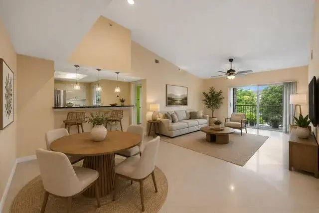 5011 Wiles Road Unit 303, Coconut Creek FL 33073