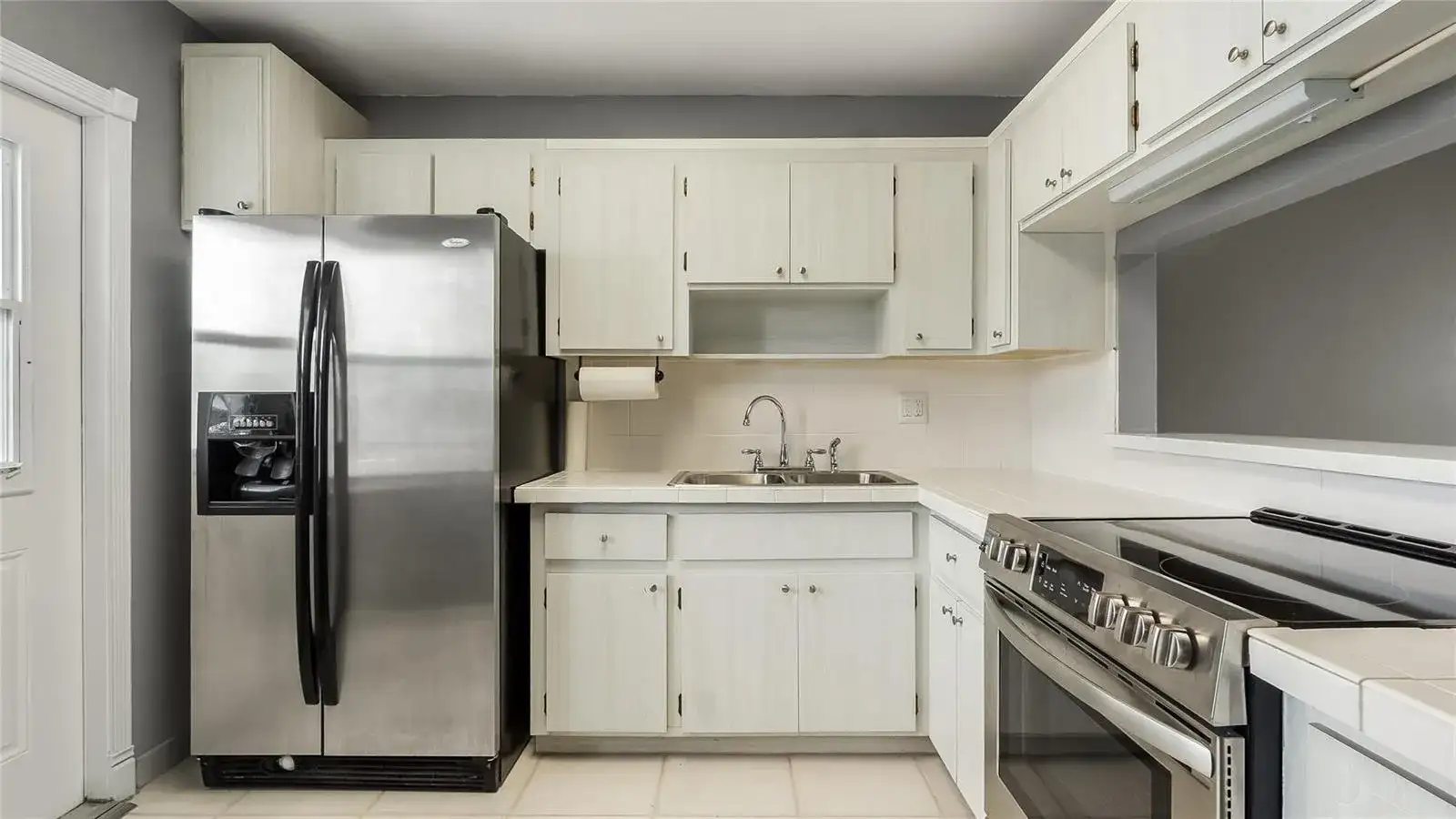 2309 Park Lane # 202, Hollywood FL 33021 photo 2