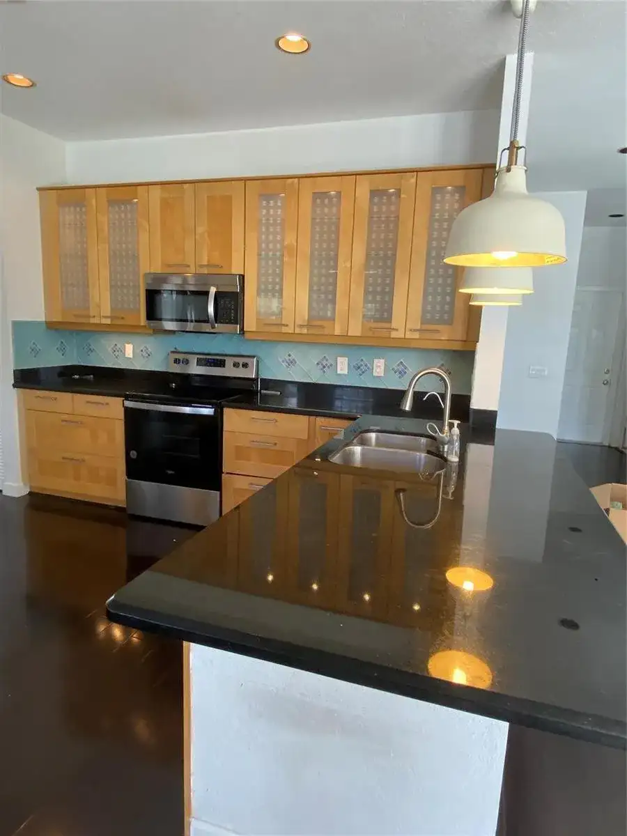 338 Cambridge Drive, Weston FL 33326 photo 5