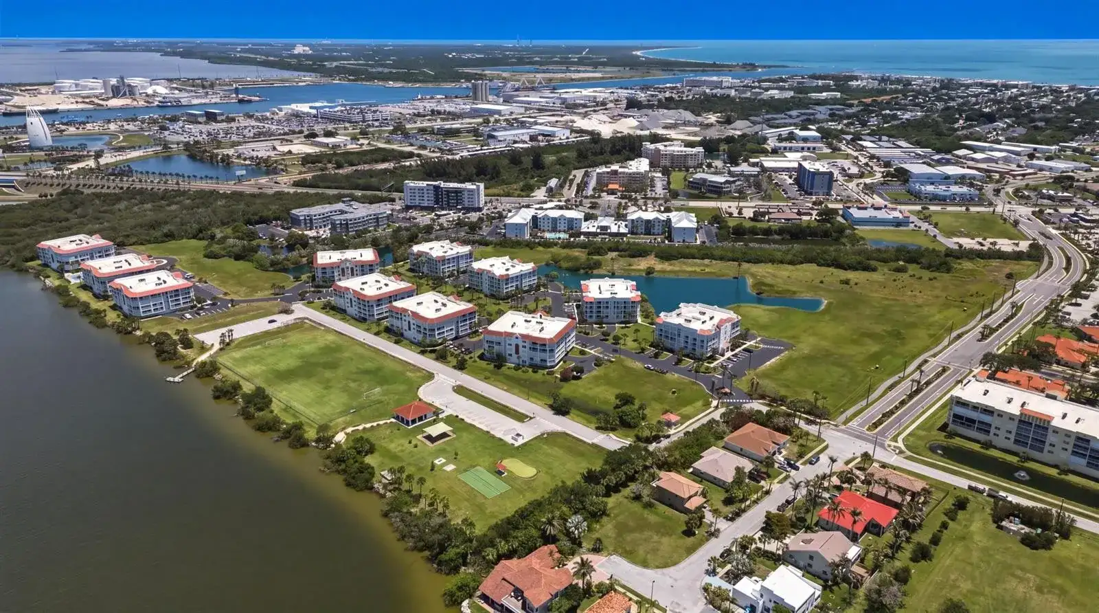 8955 Puerto Del Rio Drive, Cape Canaveral FL 32920 photo 5
