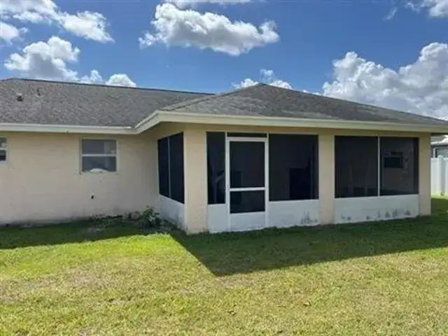 1944 SW Breezeway Street, Port St. Lucie FL 34987 photo 2