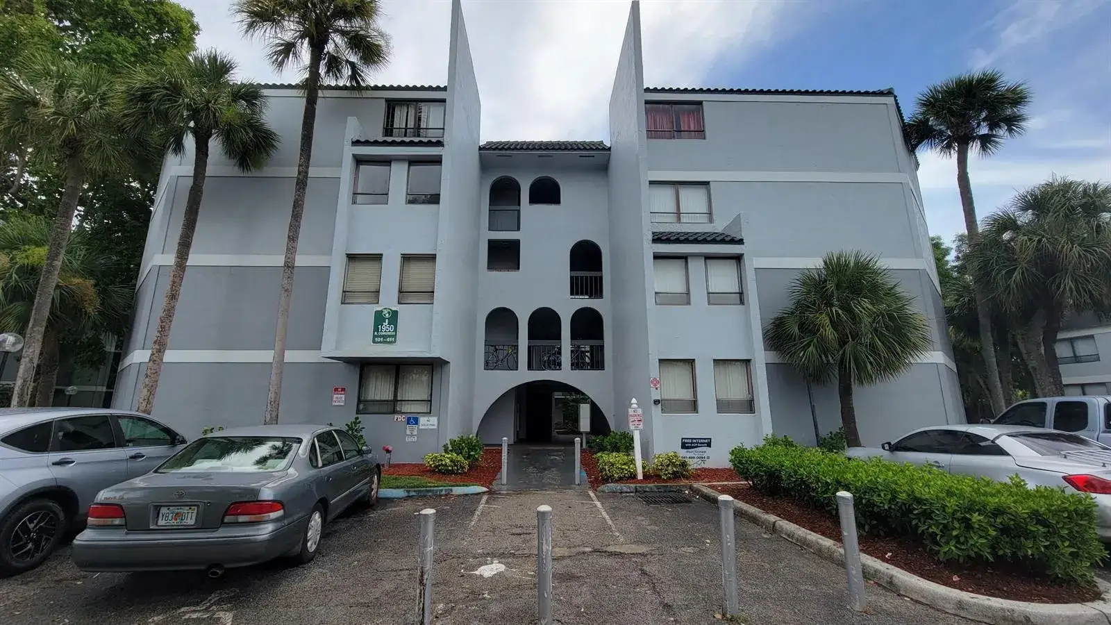 1950 N Congress Avenue # 206, West Palm Beach FL 33401
