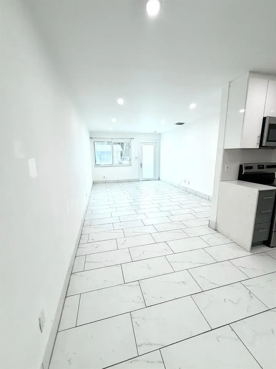 4665 SW 33rd Avenue, Fort Lauderdale FL 33312